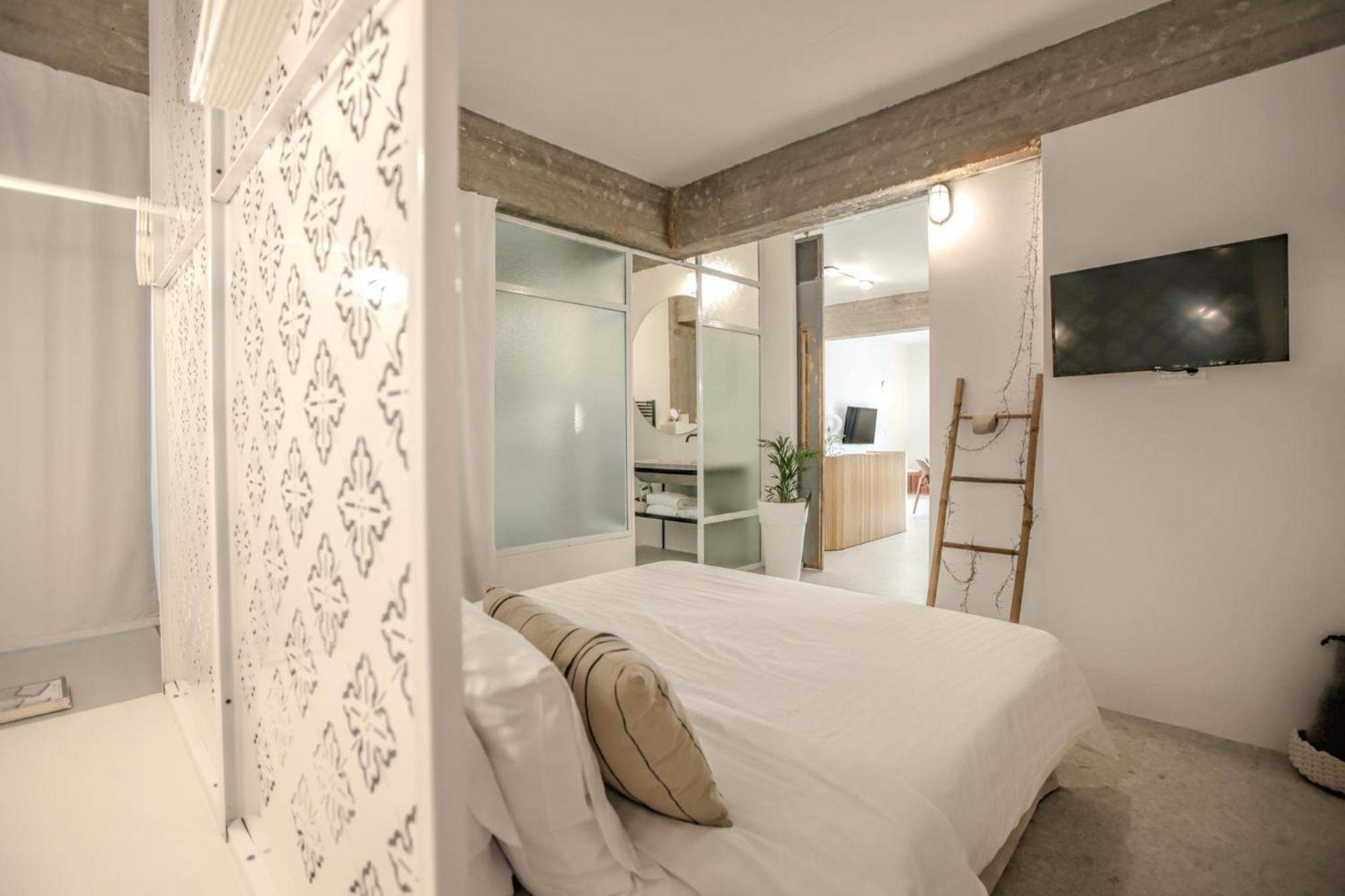 Convent Apartments - Huge One Combination Калампака Екстериор снимка
